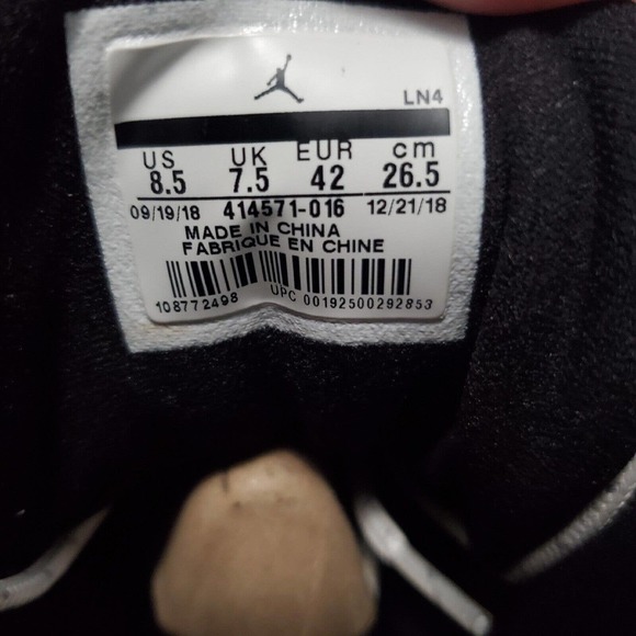 Air Jordan 13 Retro Atmosphere Grey Black White 414571 016 w/ Box Sz 8.5 main image 6